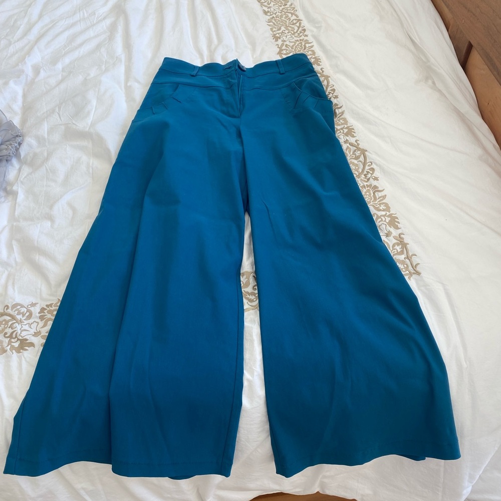 Italian pants - Picture 3 of 5
